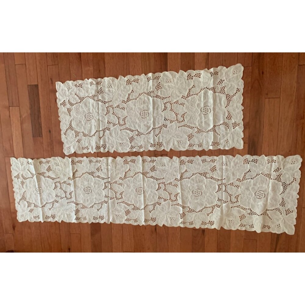 Vintage White Floral Lace Table Runners Set of 3